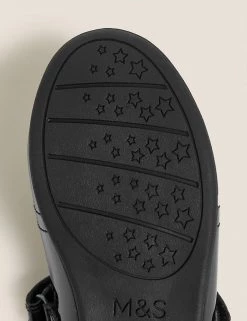 M&S Collection Kids' Leather Freshfeet™ T Bar School Shoes (8 Small - 1 Large) -Outlet The Tidy Tots Store SD 04 T72 8666B Y0 X EC 3